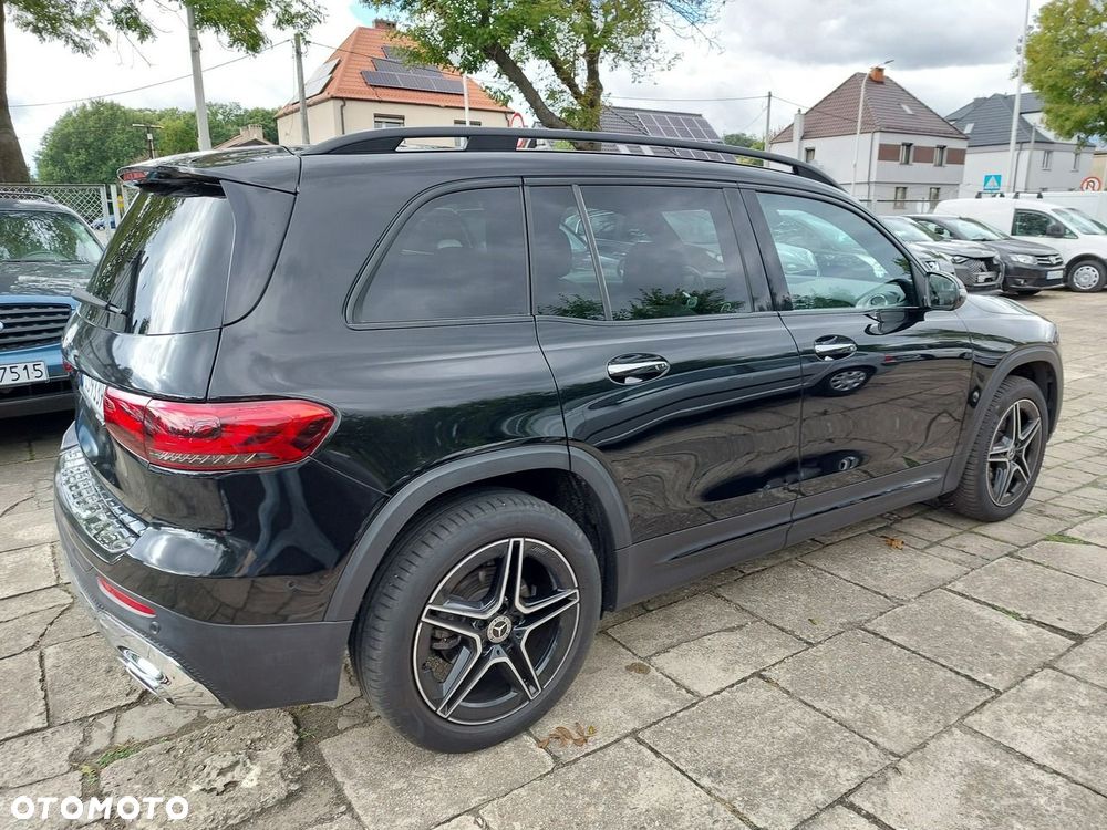 Mercedes-Benz GLB - 8