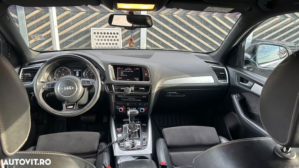 Audi Q5 2.0 TDI Quattro S tronic Sport - 9