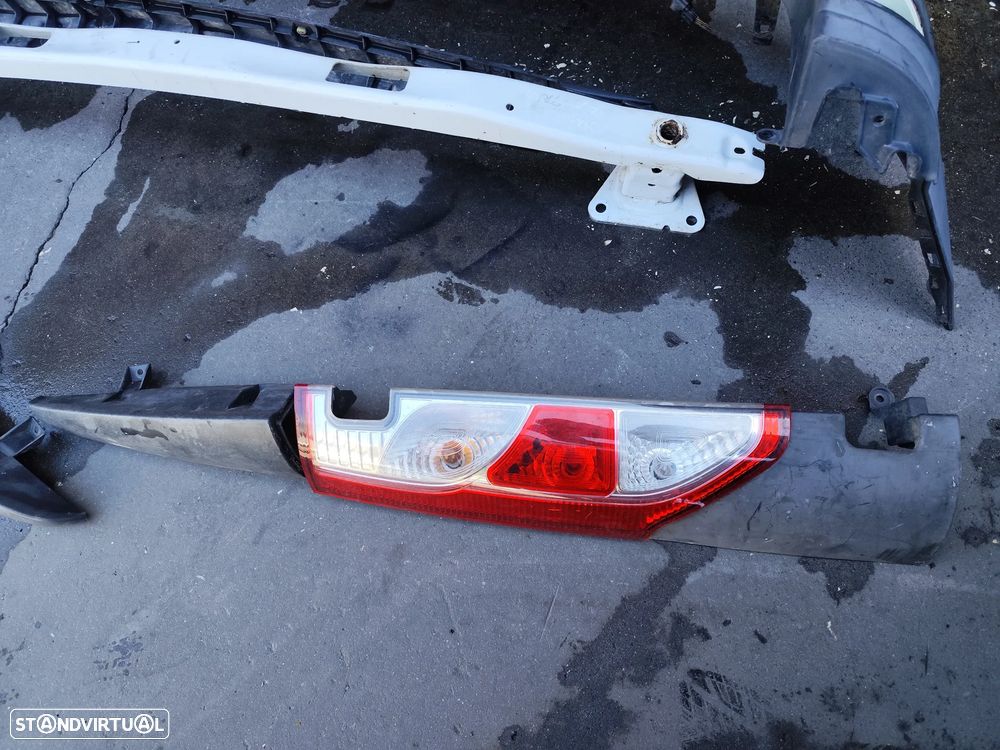 RENAULT KANGOO II PARA CHOQUES REFORÇO FAROLIM - TC036 - 5