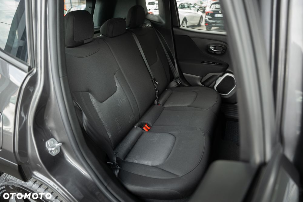 Jeep Renegade 1.6 E-TorQ Sport FWD - 36