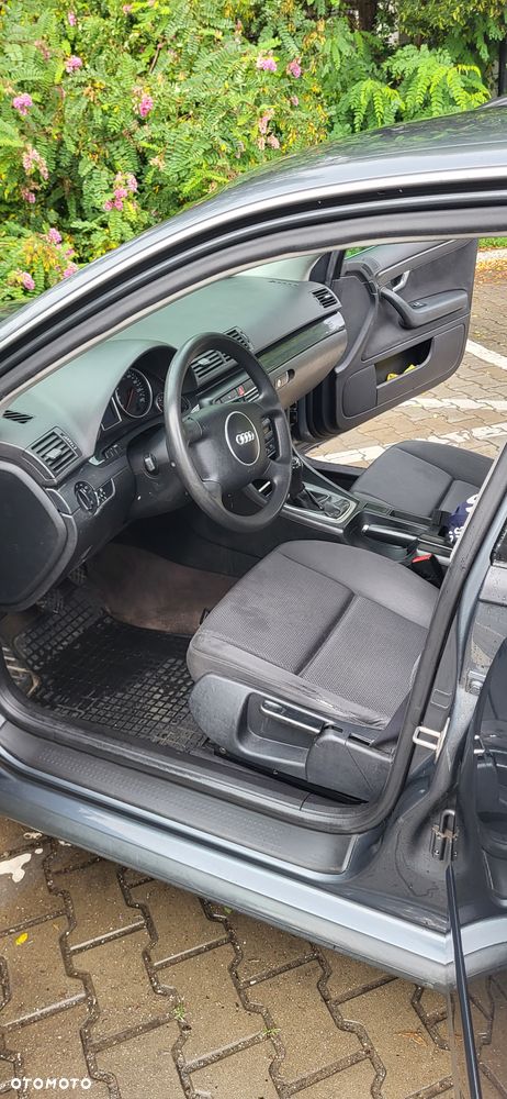 Audi A4 Avant - 7