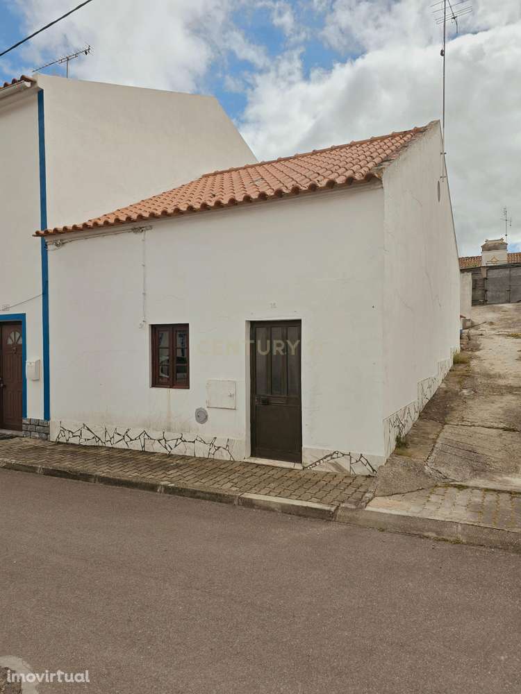 Moradia T1 com potencial de conversão em T2 – Ciborro (Montemor-o-Novo - Grande imagem: 3/38