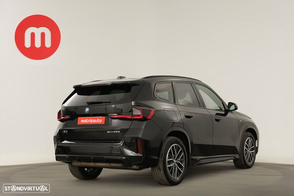 BMW X1 xDrive25e Pack Desportivo M - 4