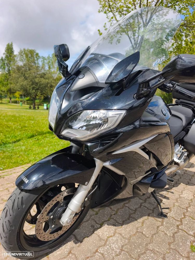 Yamaha FJR 1300 - 15