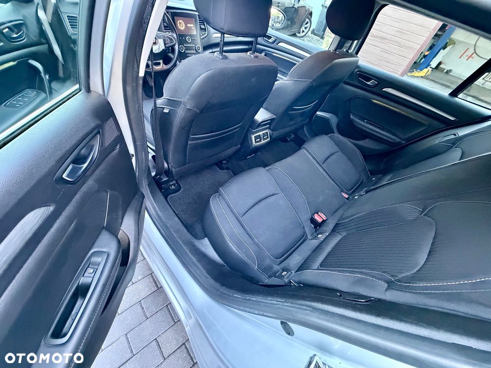 Renault Megane 1.3 TCe FAP Intens - 16