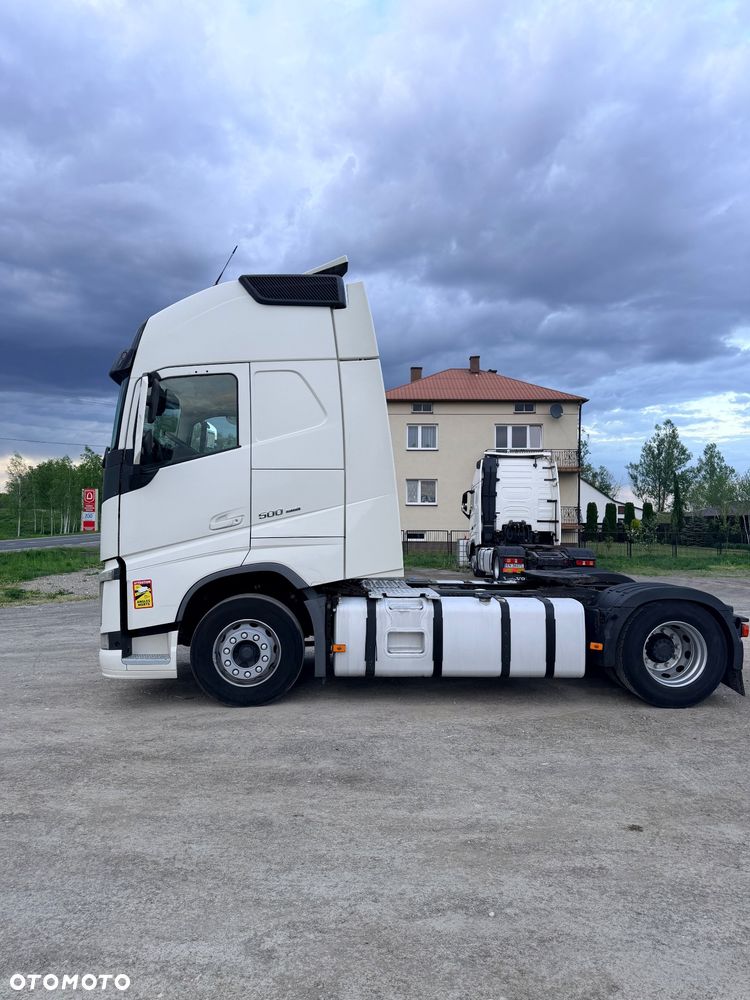 Volvo FH - 4