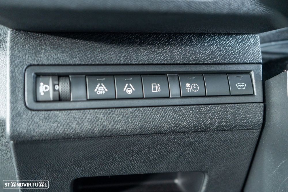 Peugeot 3008 1.6 Hybrid Allure Pack e-EAT8 - 7
