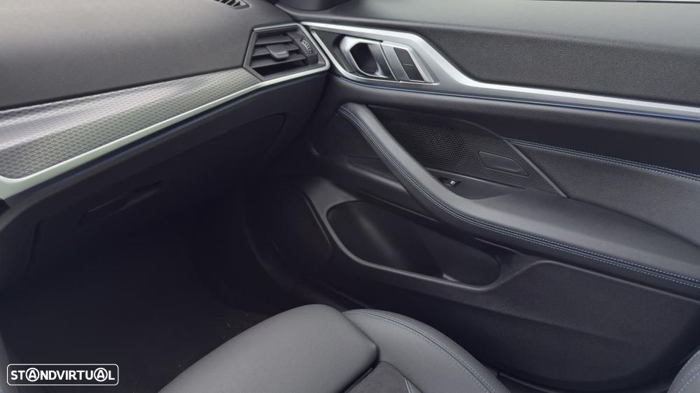 BMW i4 eDrive40 - 23