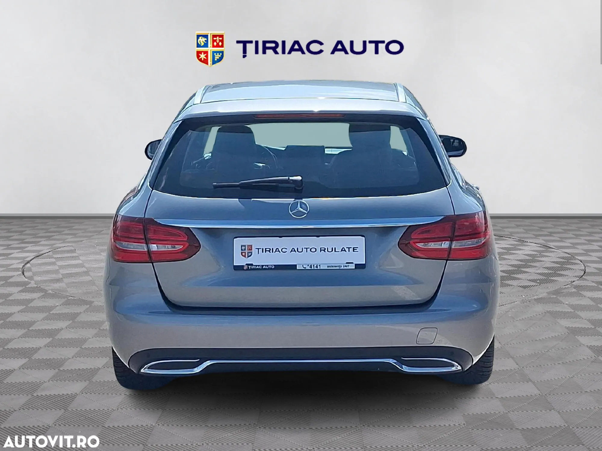 Mercedes-Benz C - 5