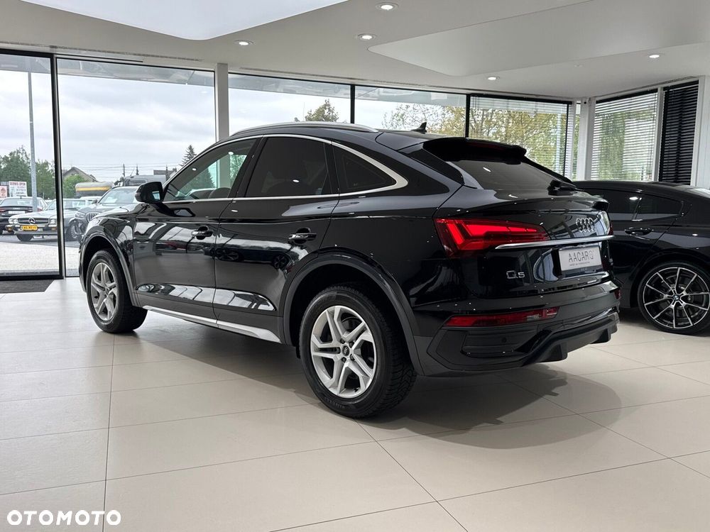 Audi Q5 Sportback - 3