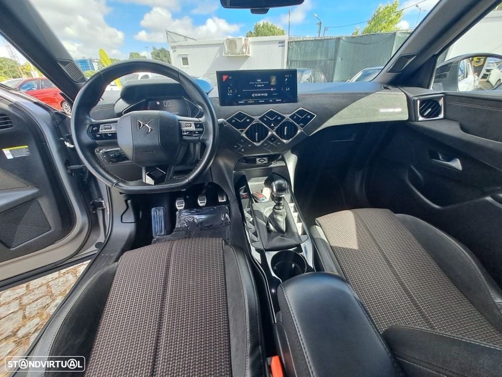 DS DS3 Crossback PureTech 100 PERFORMANCE LINE - 13