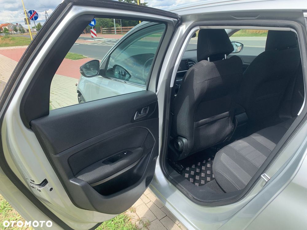 Peugeot 308 SW 1.6 BlueHDi Active S&S EAT6 - 22