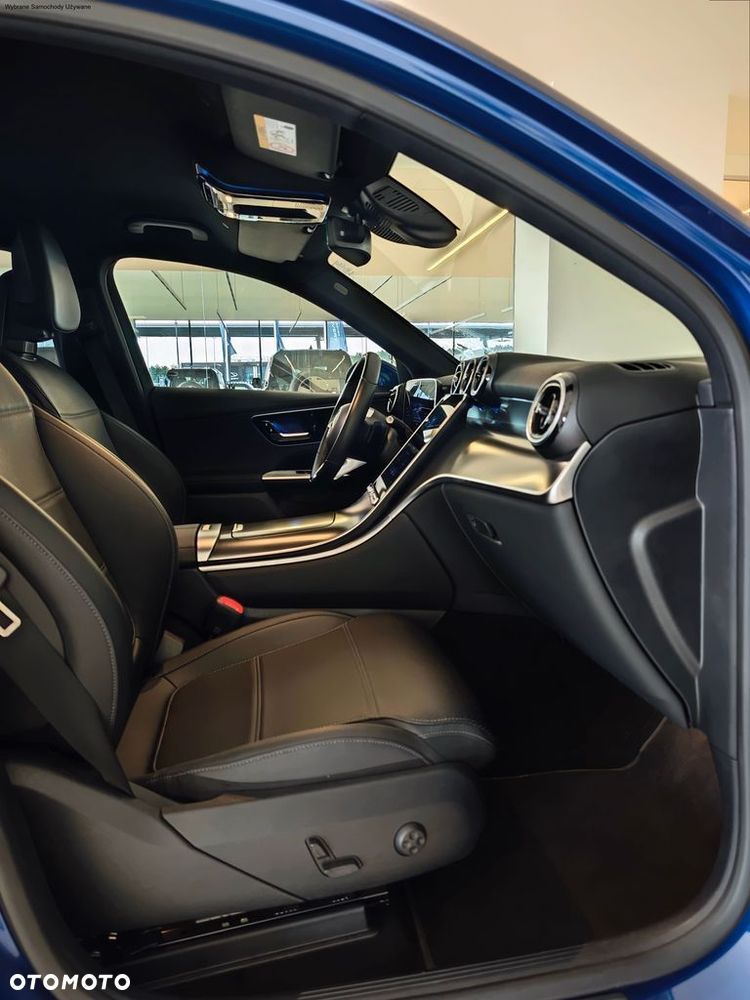Mercedes-Benz GLC 2025
