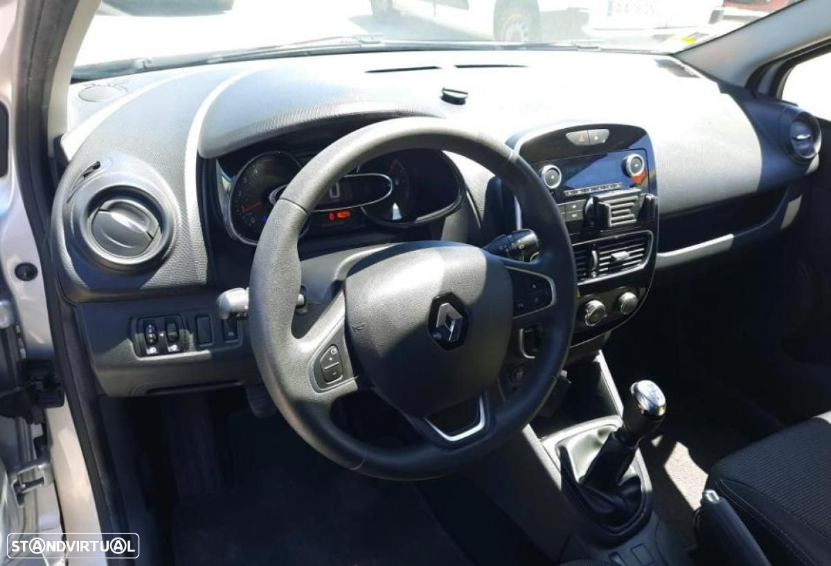 Renault Clio 1.5 dCi Zen - 5