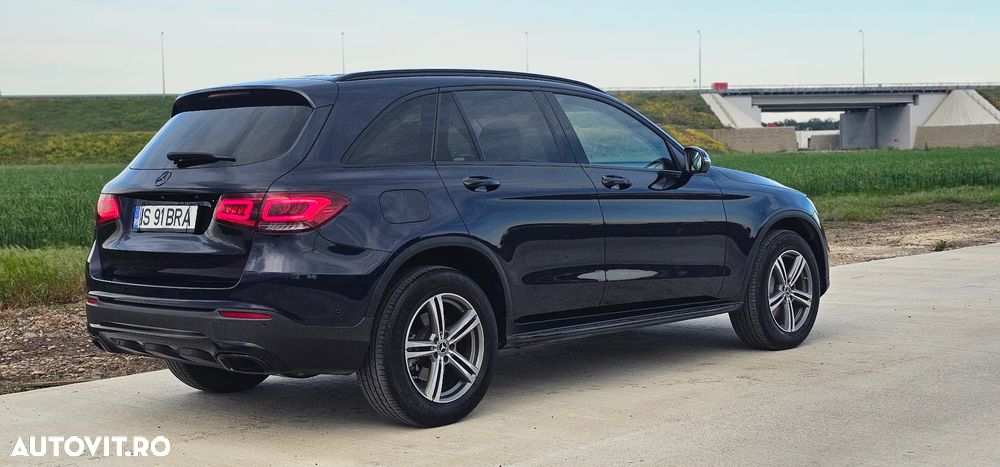 Mercedes-Benz GLC 300 4MATIC - 5