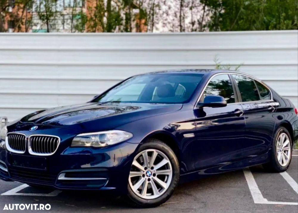 BMW Seria 5 518d Aut. Luxury Line - 1
