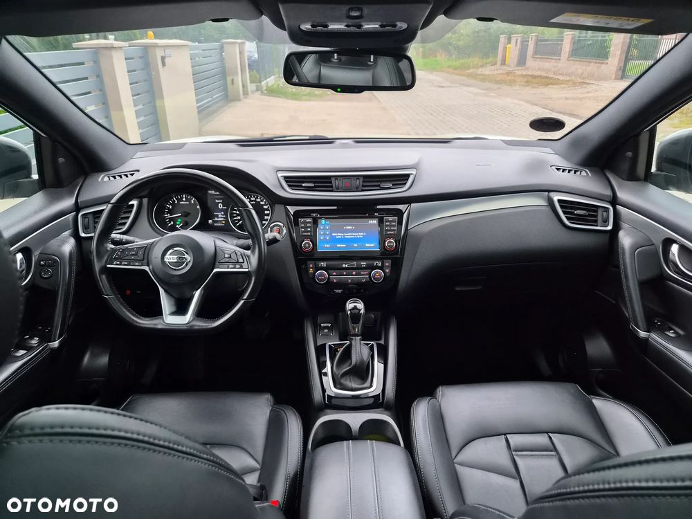 Nissan Qashqai 1.2 DIG-T Xtronic TEKNA+ - 8