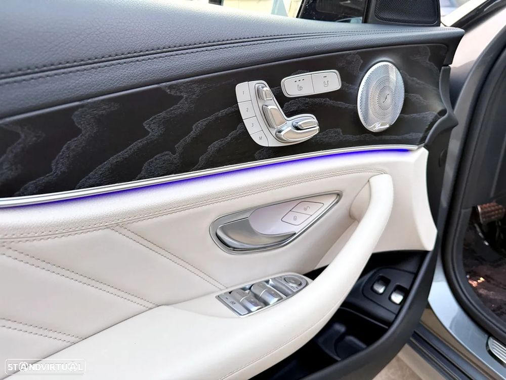 Mercedes-Benz E 43 AMG 4Matic 9G-TRONIC - 28