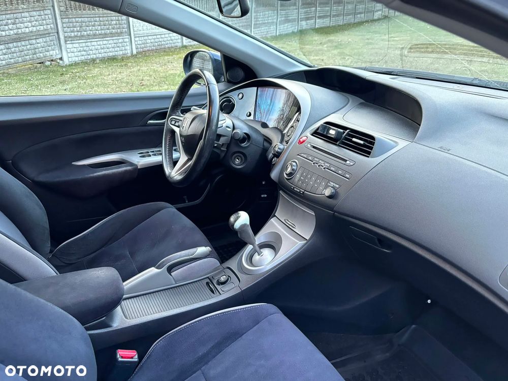 Honda Civic 1.8 Comfort - 7