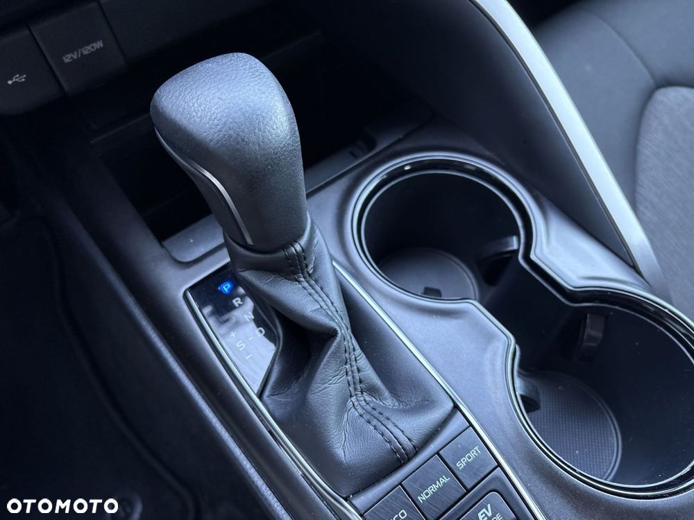 Toyota Camry 2.5 Hybrid Comfort CVT - 15