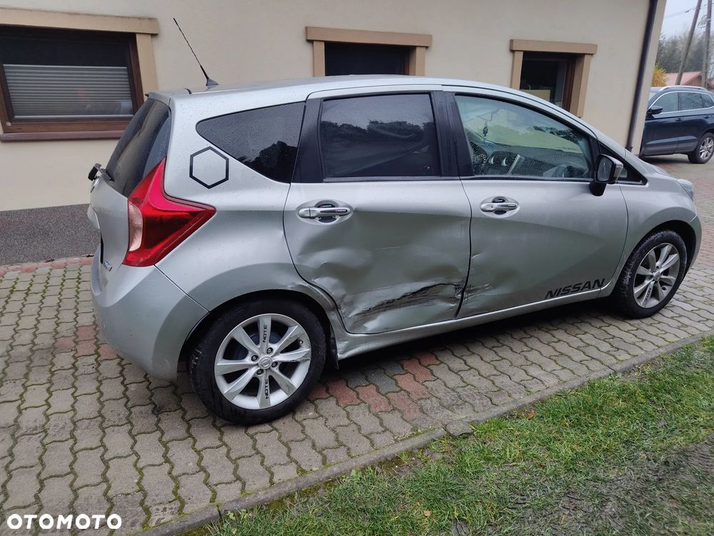 Nissan Note 1.2 DIG-S Tekna EU6 - 3