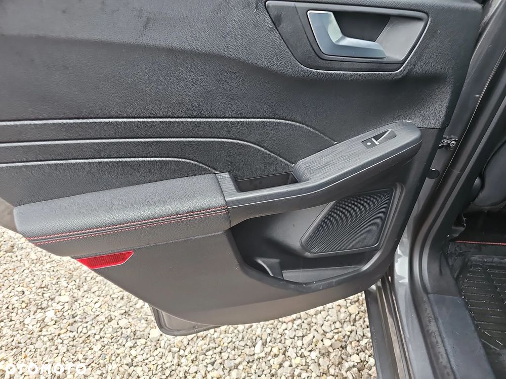 Ford Kuga 1.5 EcoBoost FWD ST-Line - 25