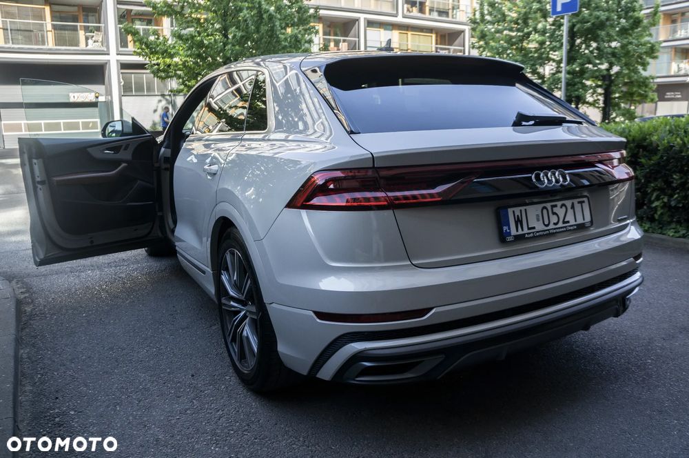 Audi Q8 - 11
