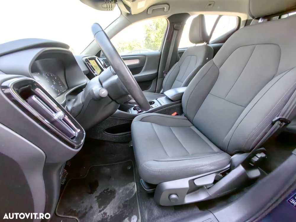 Volvo XC 40 T2 AT8 Momentum - 17