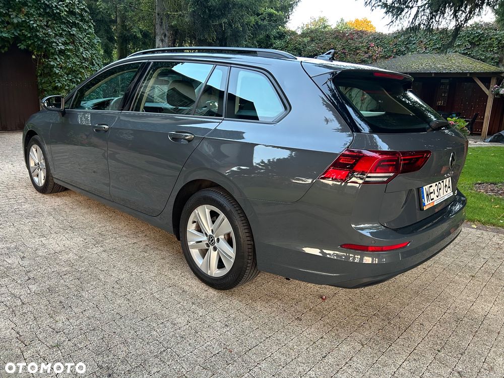 Volkswagen Golf 1.5 eTSI OPF DSG Life - 4