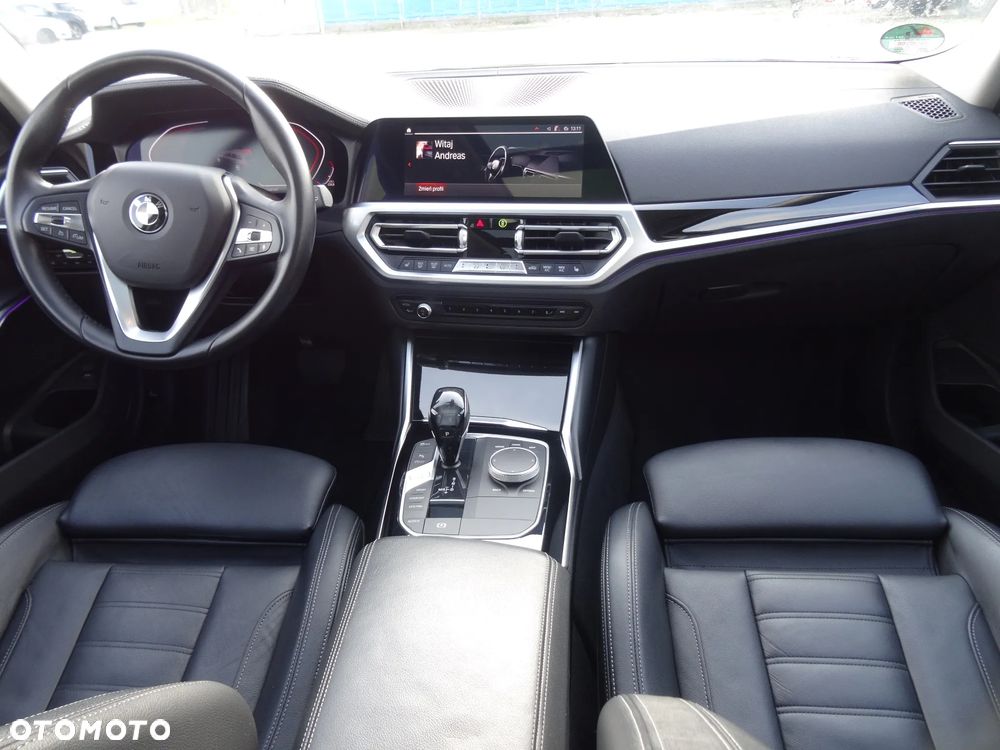 BMW Seria 3 320d M Sport Shadow sport - 13