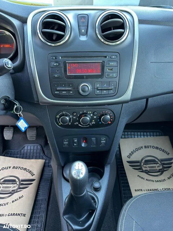 Dacia Logan MCV 1.2 16V 75 Ambiance - 10