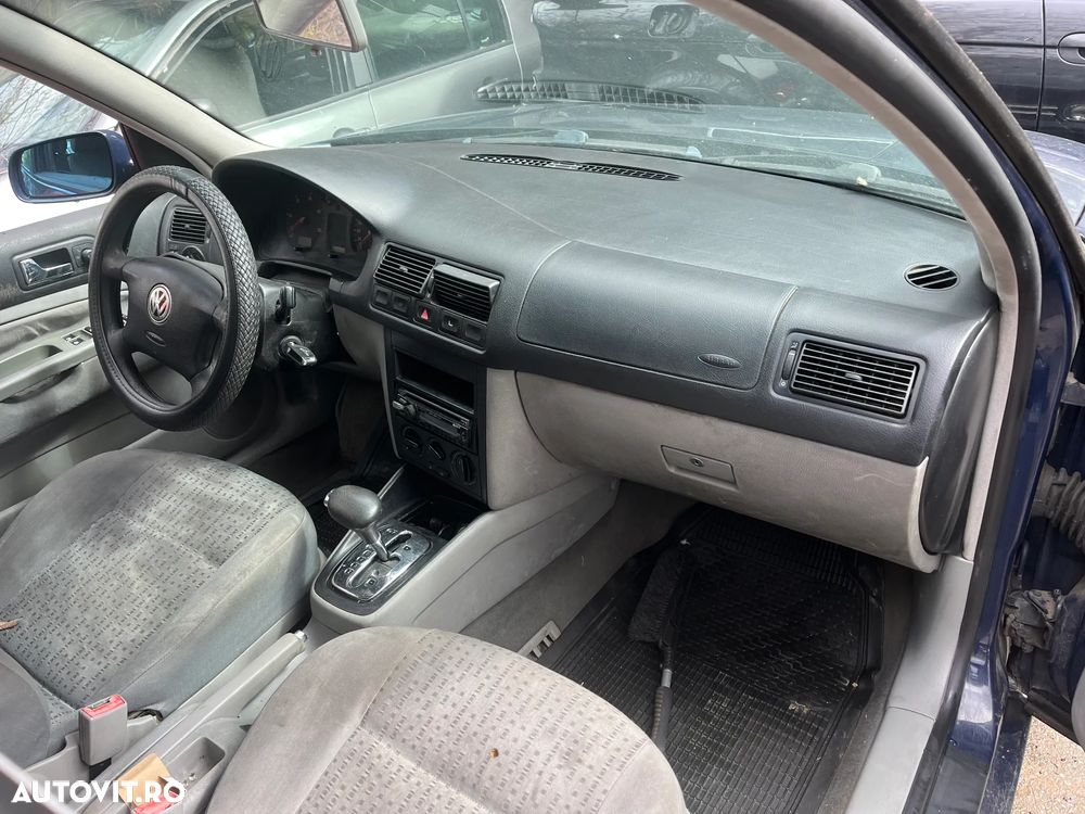 Dezmembrez VW Volkswagen Golf 4 break albastru 1,9 TDI ASZ cutie automata 2002 - 5