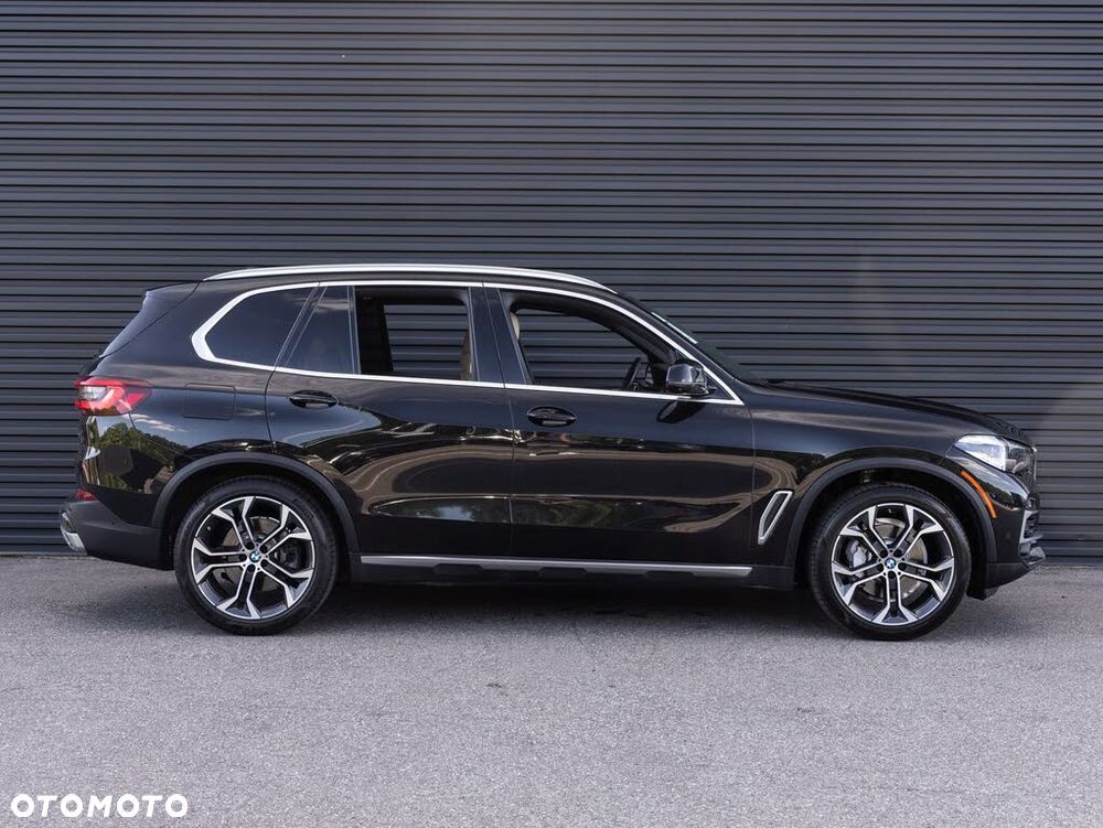 BMW X5 xDrive40i - 2