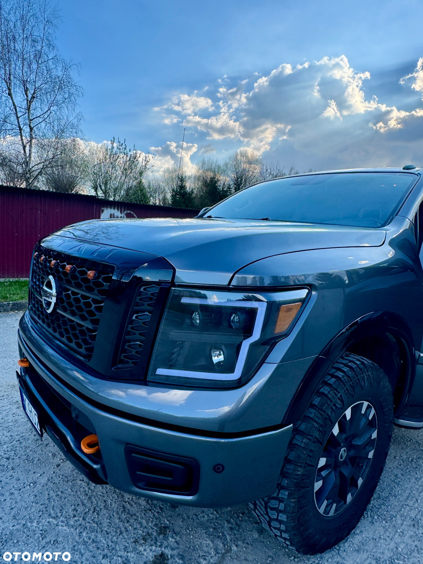 Nissan Titan - 26