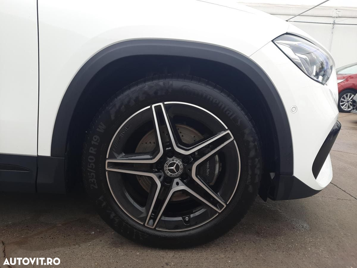 Mercedes-Benz GLA 200 4MATIC Aut. - 18