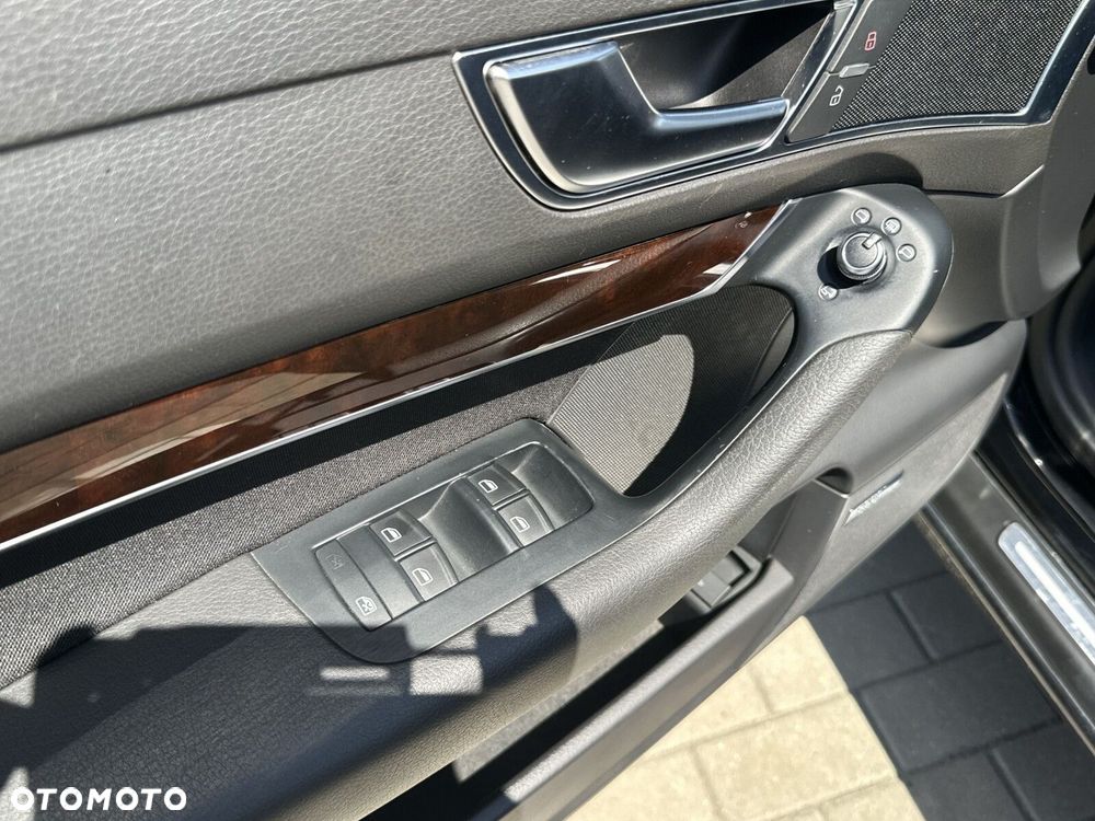 Audi A6 Avant 2.0 TDI - 30
