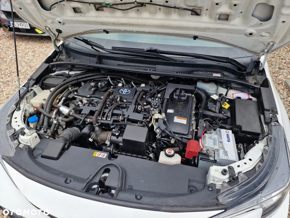 Toyota Corolla 1.8 Hybrid Comfort - 32