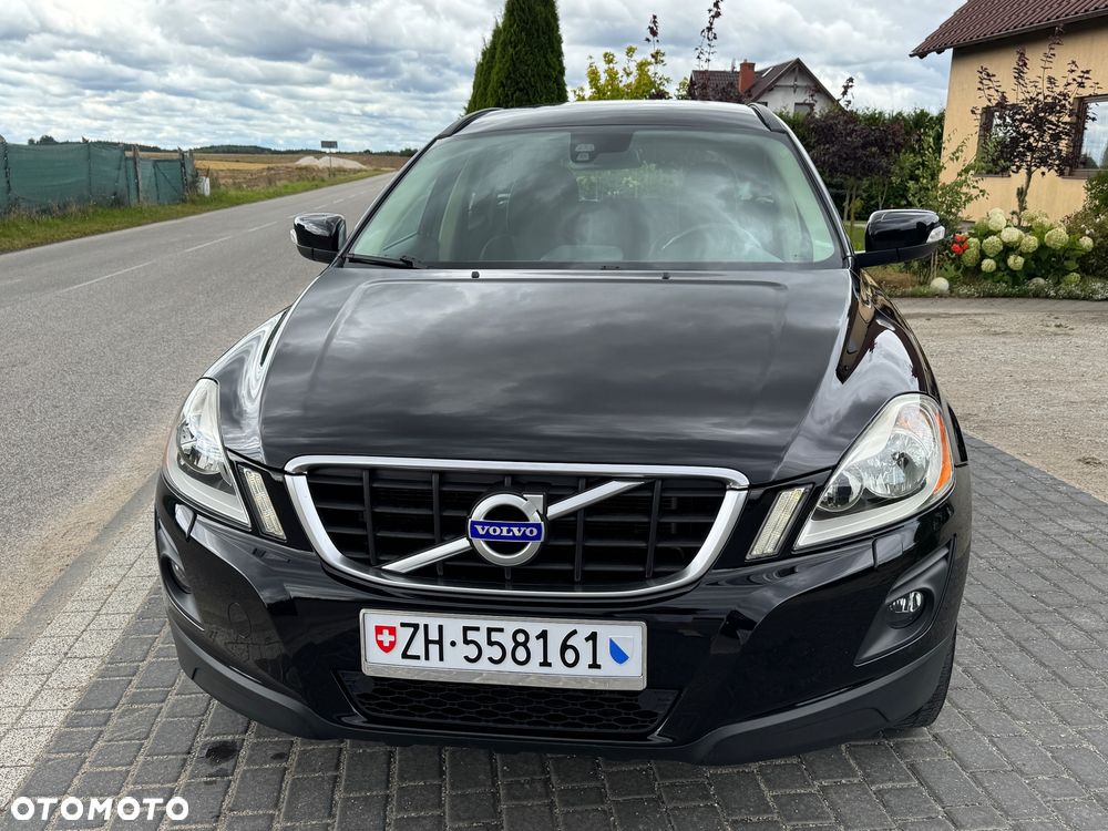 Volvo XC 60 D5 AWD Momentum - 9