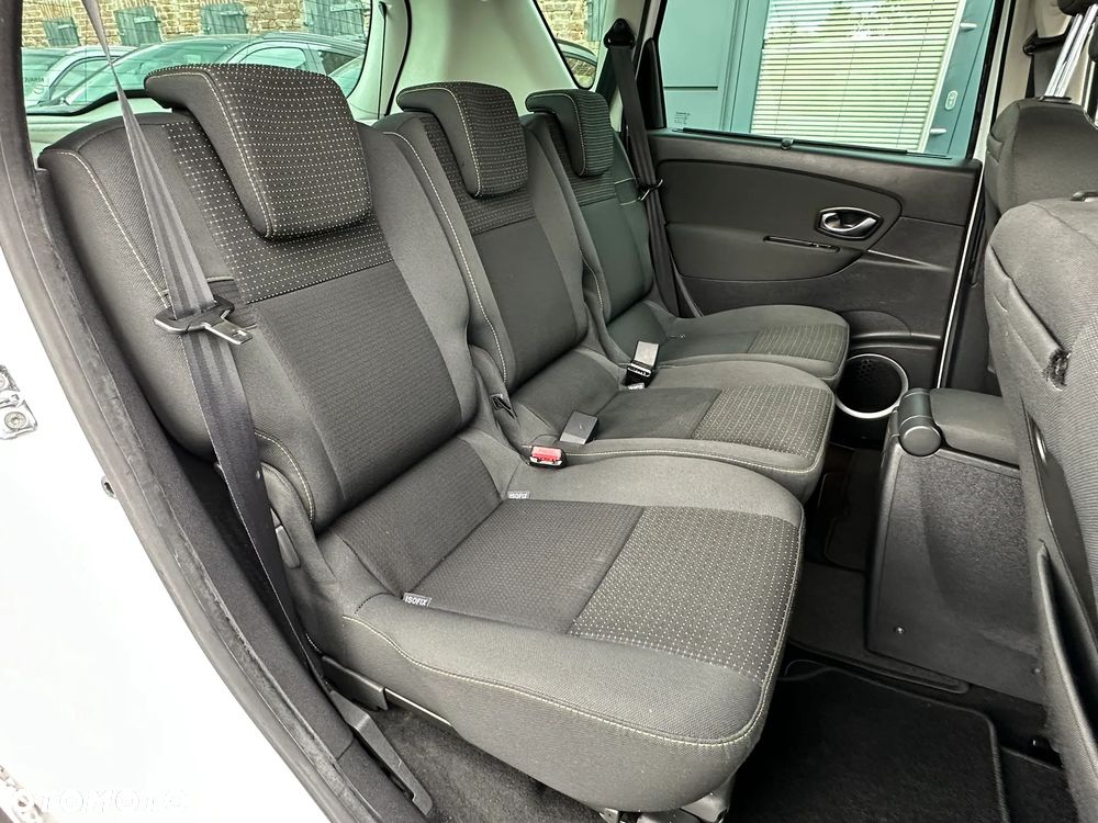 Renault Scenic 1.5 dCi Emotion - 37