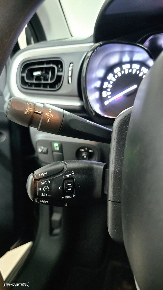 Citroën C3 1.2 PureTech Feel - 10