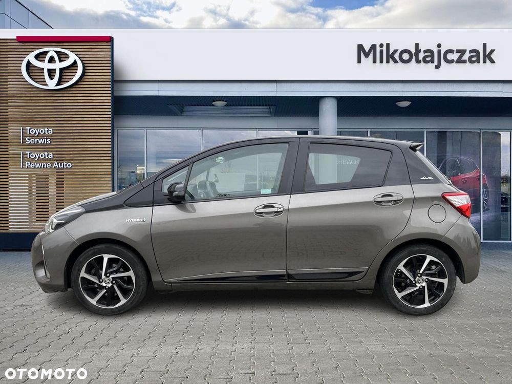 Toyota Yaris - 10