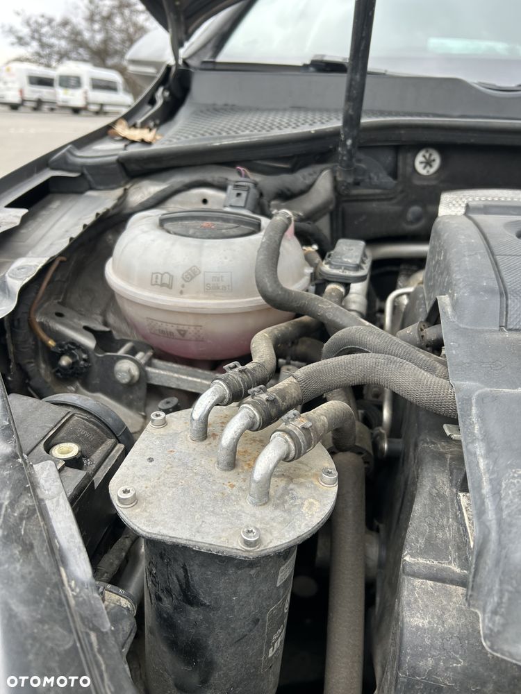 Volkswagen Golf 1.6 TDI BlueMotion Technology Trendline - 34