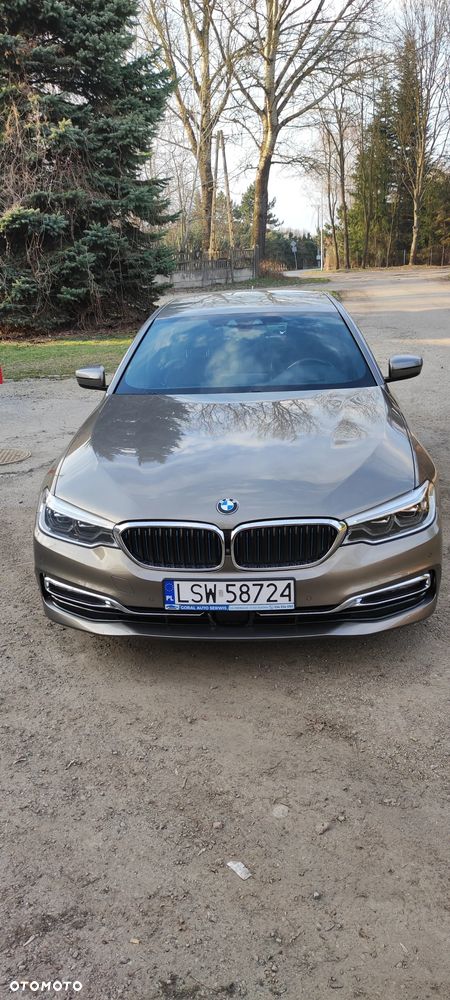 BMW Seria 5 530e iPerformance Luxury Line sport - 3