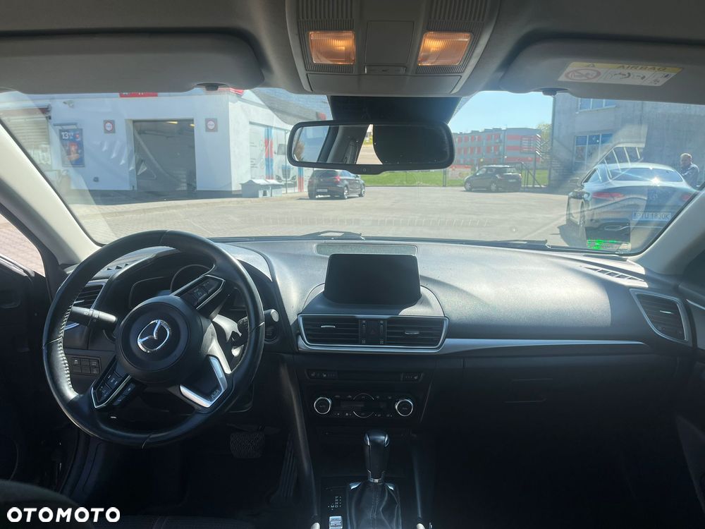 Mazda 3 2.0 Skyenergy EU6 - 10