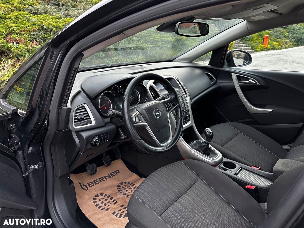 Opel Astra 1.7 CDTI ECOTEC - 8