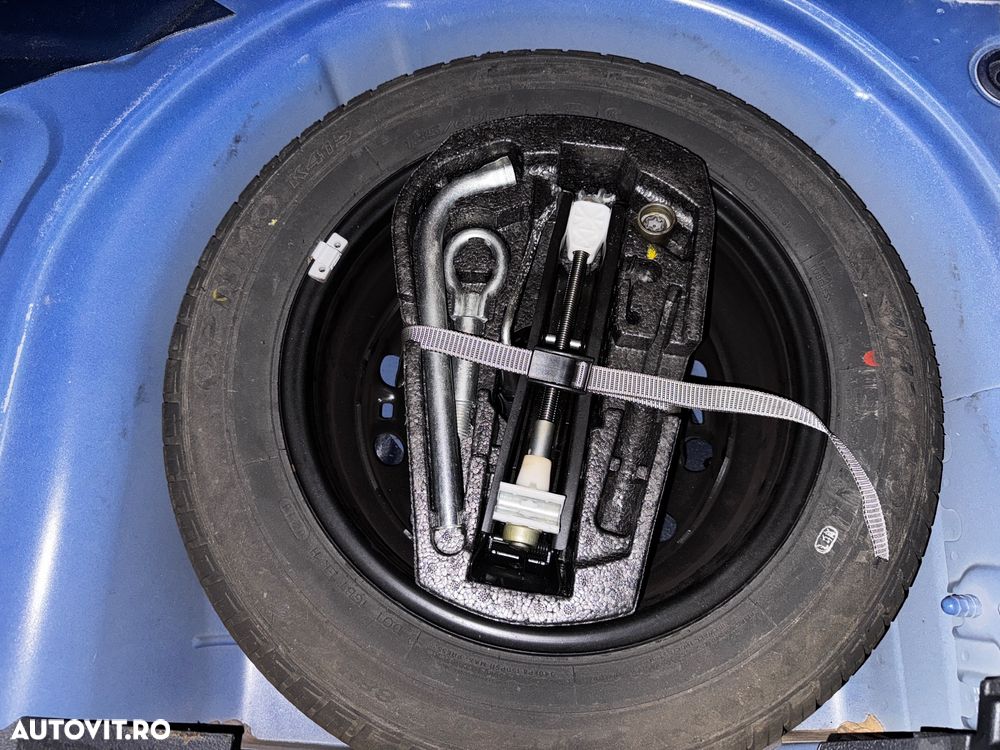 Volkswagen Polo 1.6 TDI DPF DSG Highline - 13