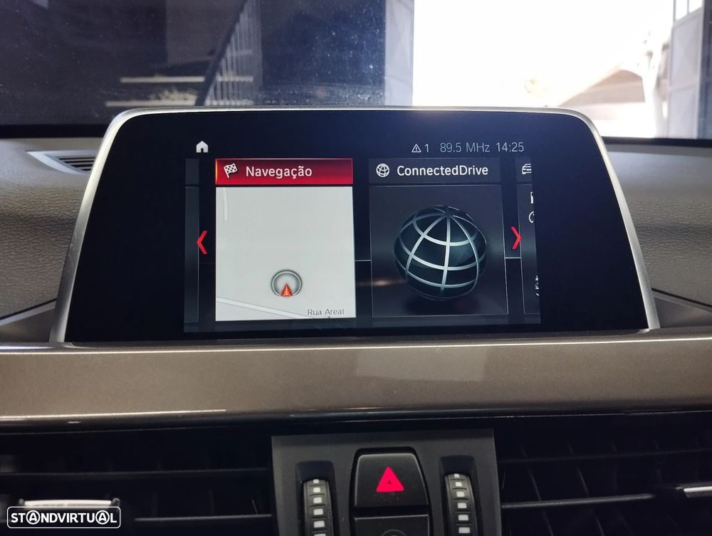 BMW X1 16 d sDrive Auto xLine - 30