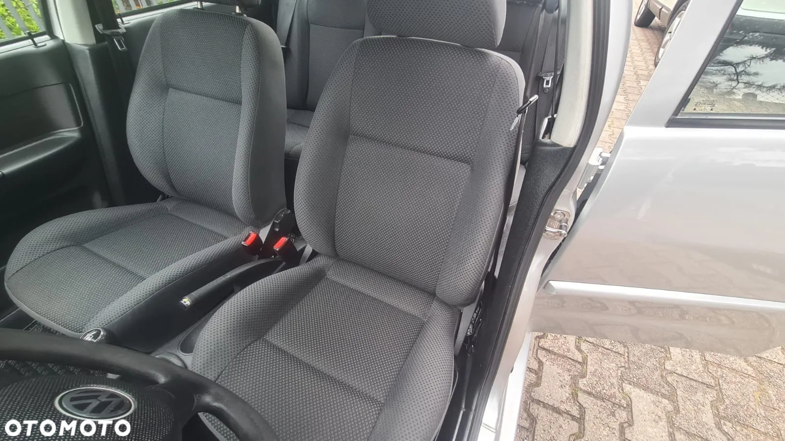 Volkswagen Polo 1.4 Basis - 4