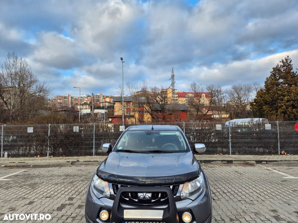 Mitsubishi L200 Double Cab 2.4 DI-D AS7G MIVEC IC Instyle - 24