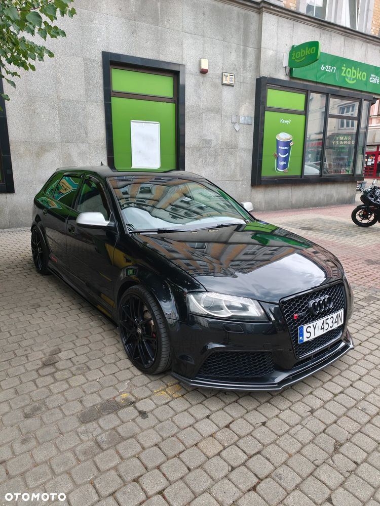 Audi RS3 Sportback - 17